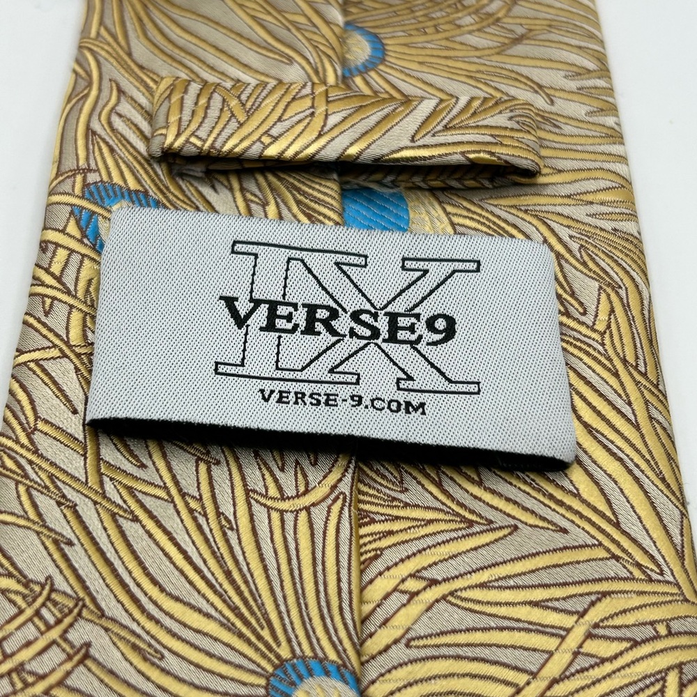 Verse 9 Elegant Gold and Blue Tie